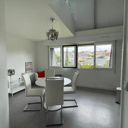 2 Near Gare De - Deauville Apartamento
